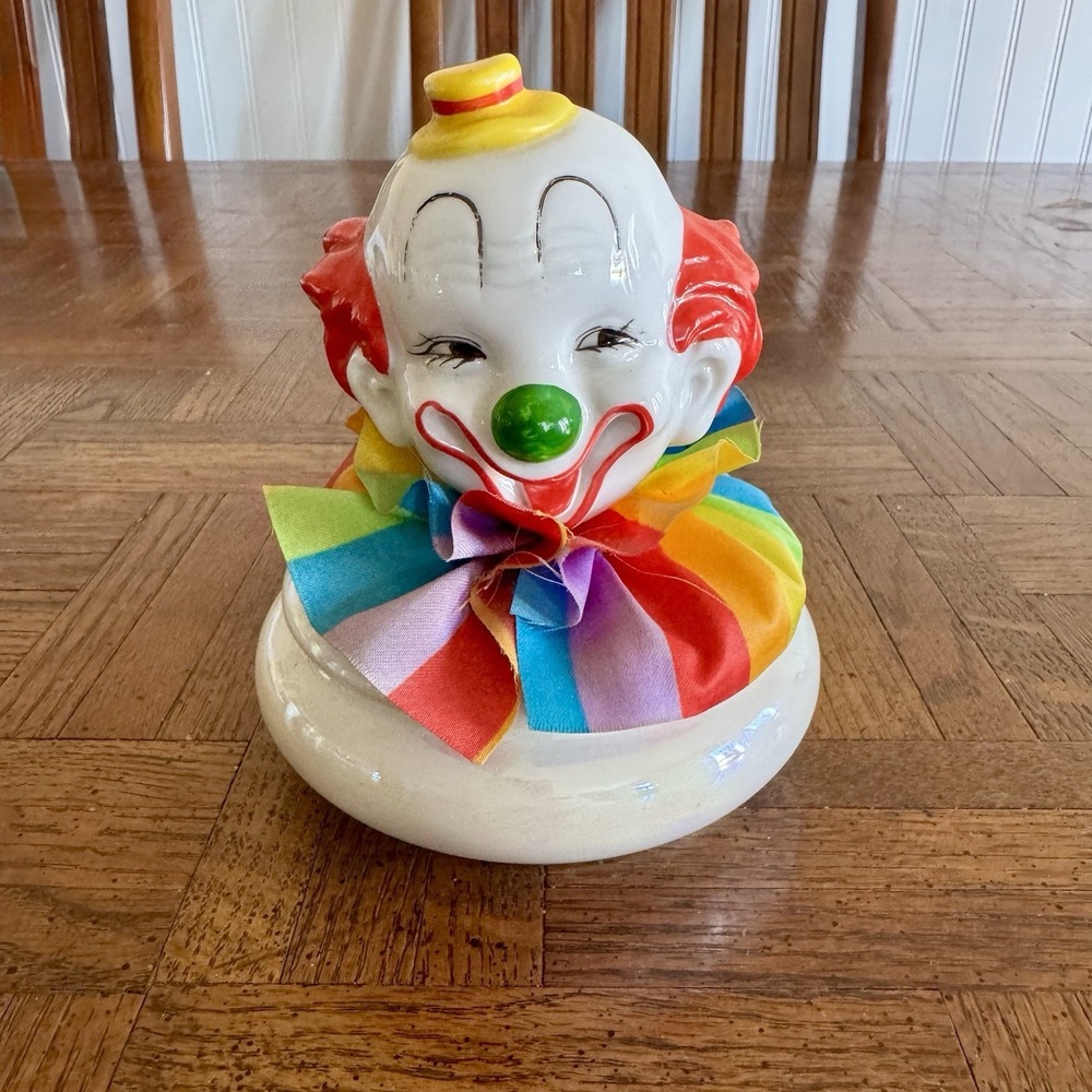 Vintage Ceramic Clown Head Trinket Box Covered Dish Rainbow Ruffle